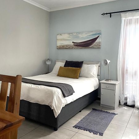 Aberdour Guesthouse Port Elizabeth Extérieur photo