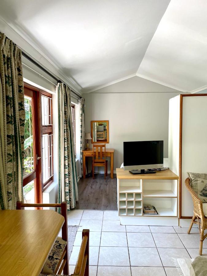 Aberdour Guesthouse Port Elizabeth Extérieur photo